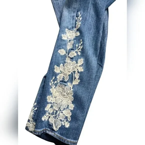 Driftwood High Rise Jackie Blue Embroidered Women's Jeans Size 28 Western Boho - Picture 3 of 5